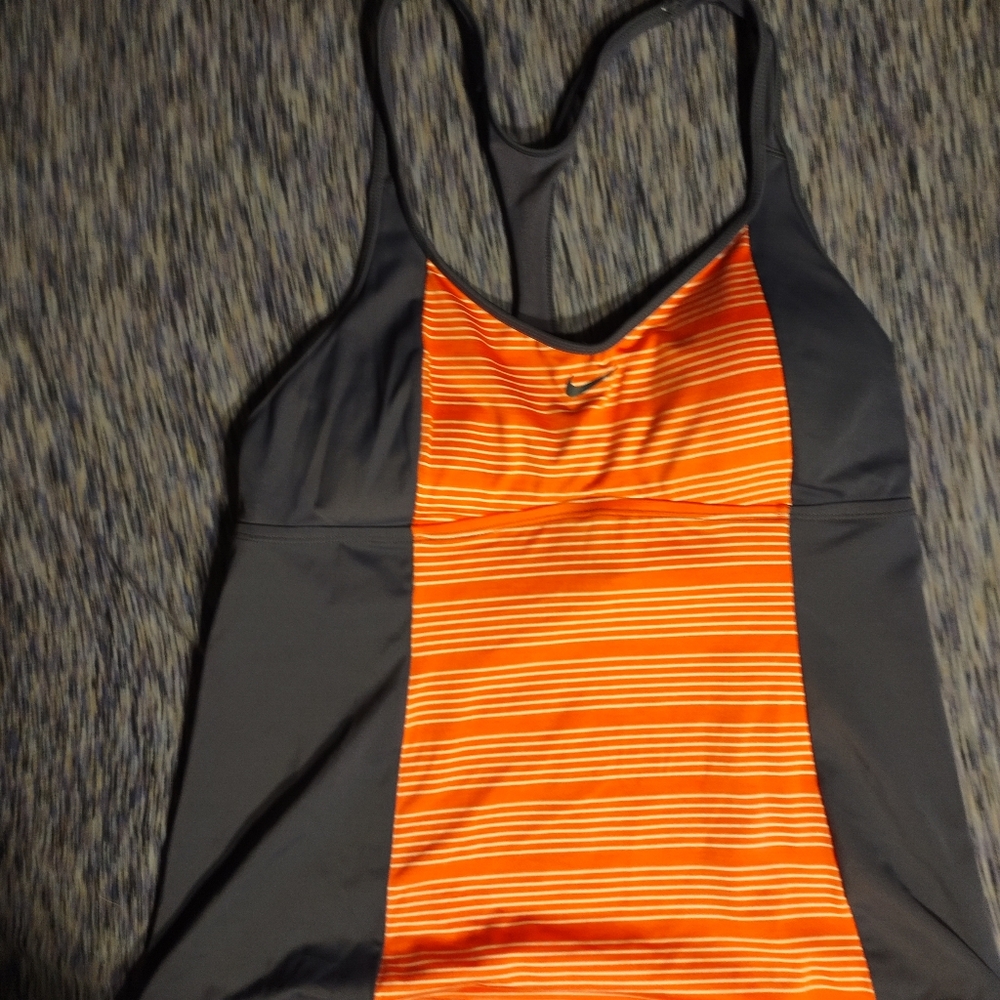 Women's tank